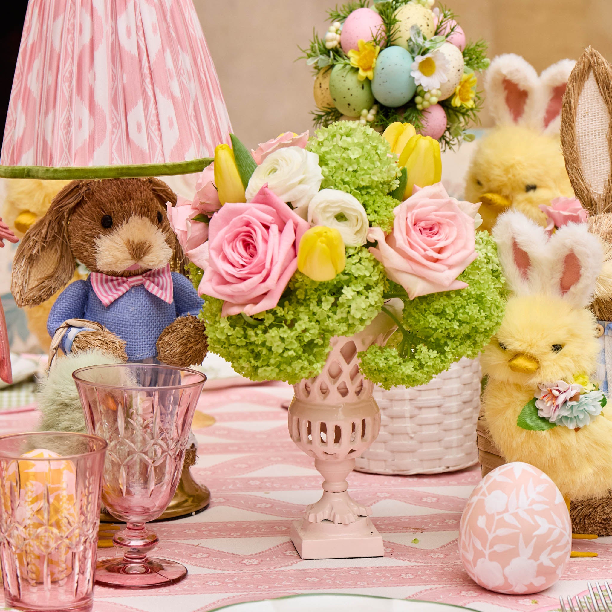 Mini Adelaide Pink Lattice Urn Vase