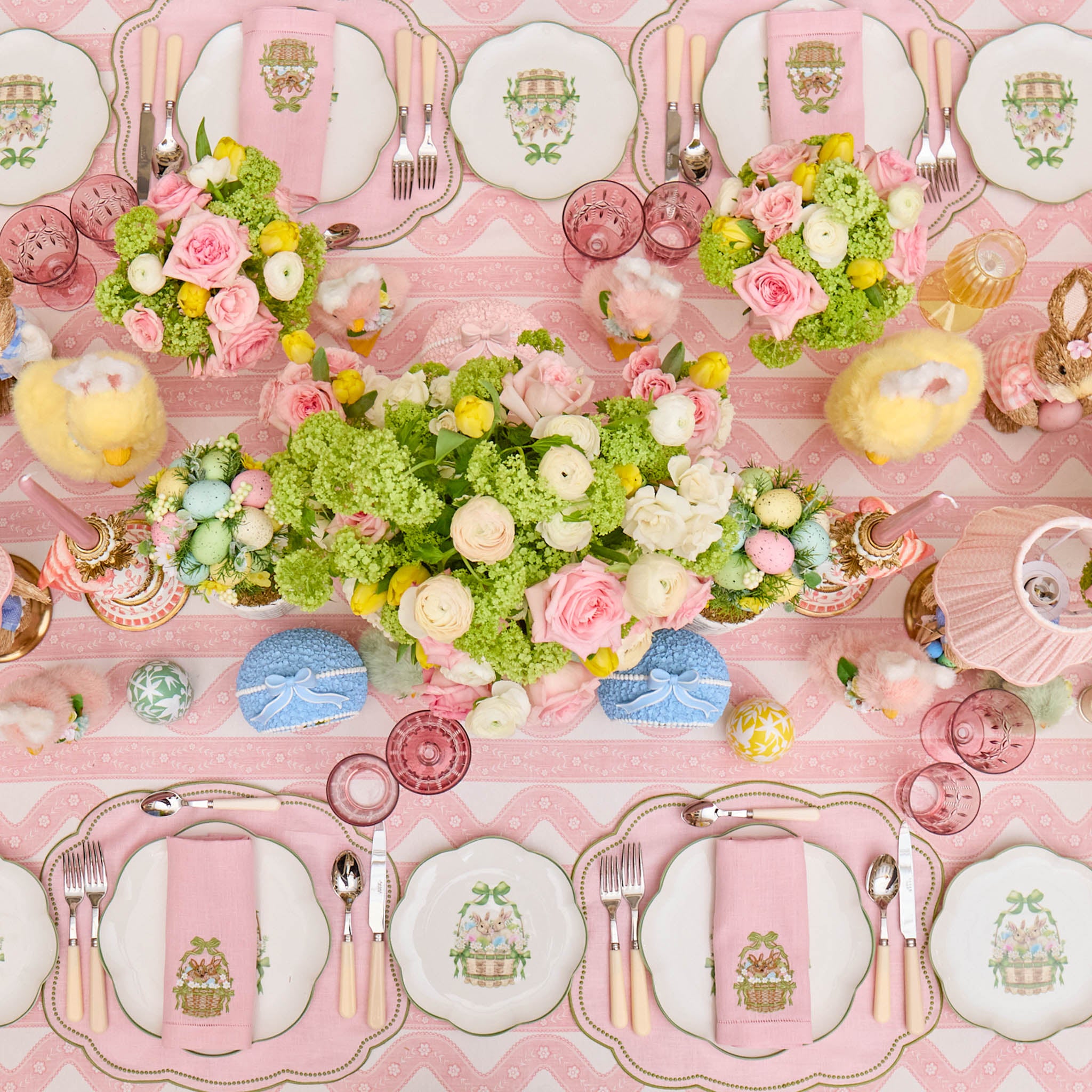 Bunnies in Basket Linen Embroidered Napkins (Set of 4)