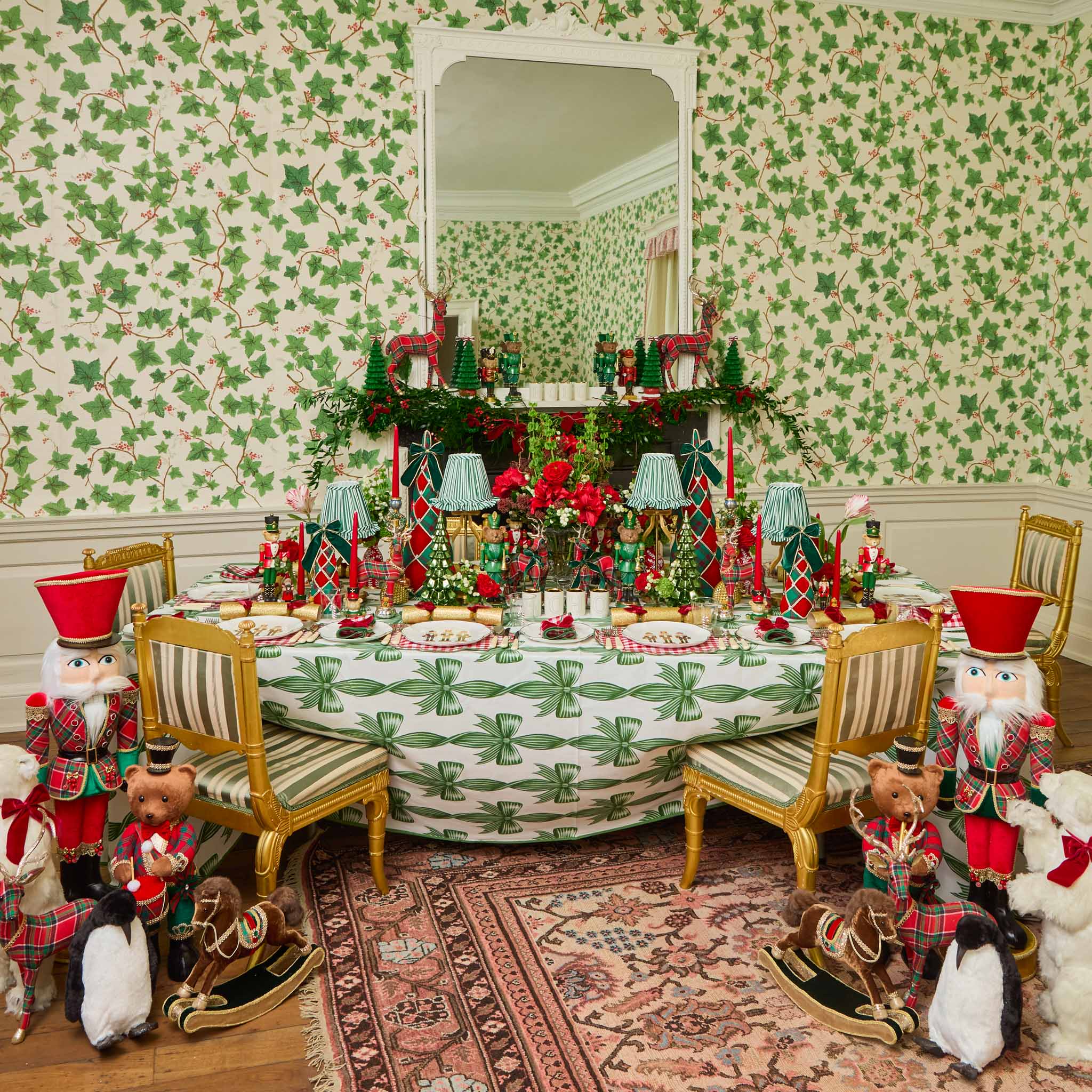 Tall Marilyn Bow Rechargeable Lamp