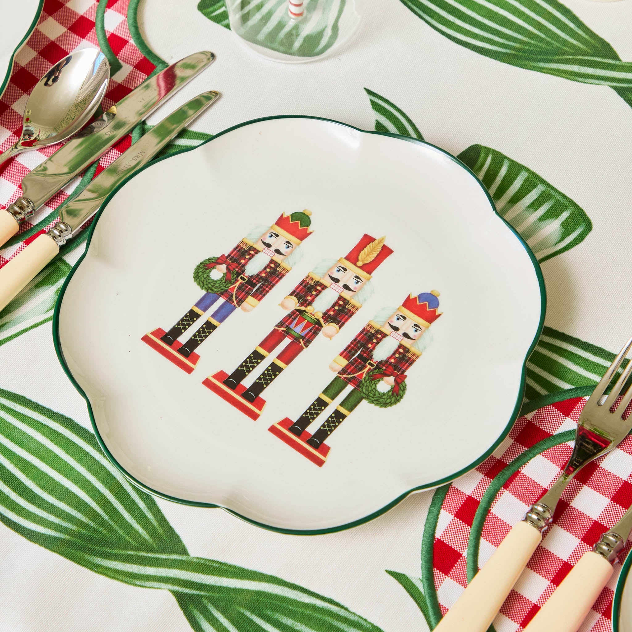 Scalloped Nutcracker Starter Plate