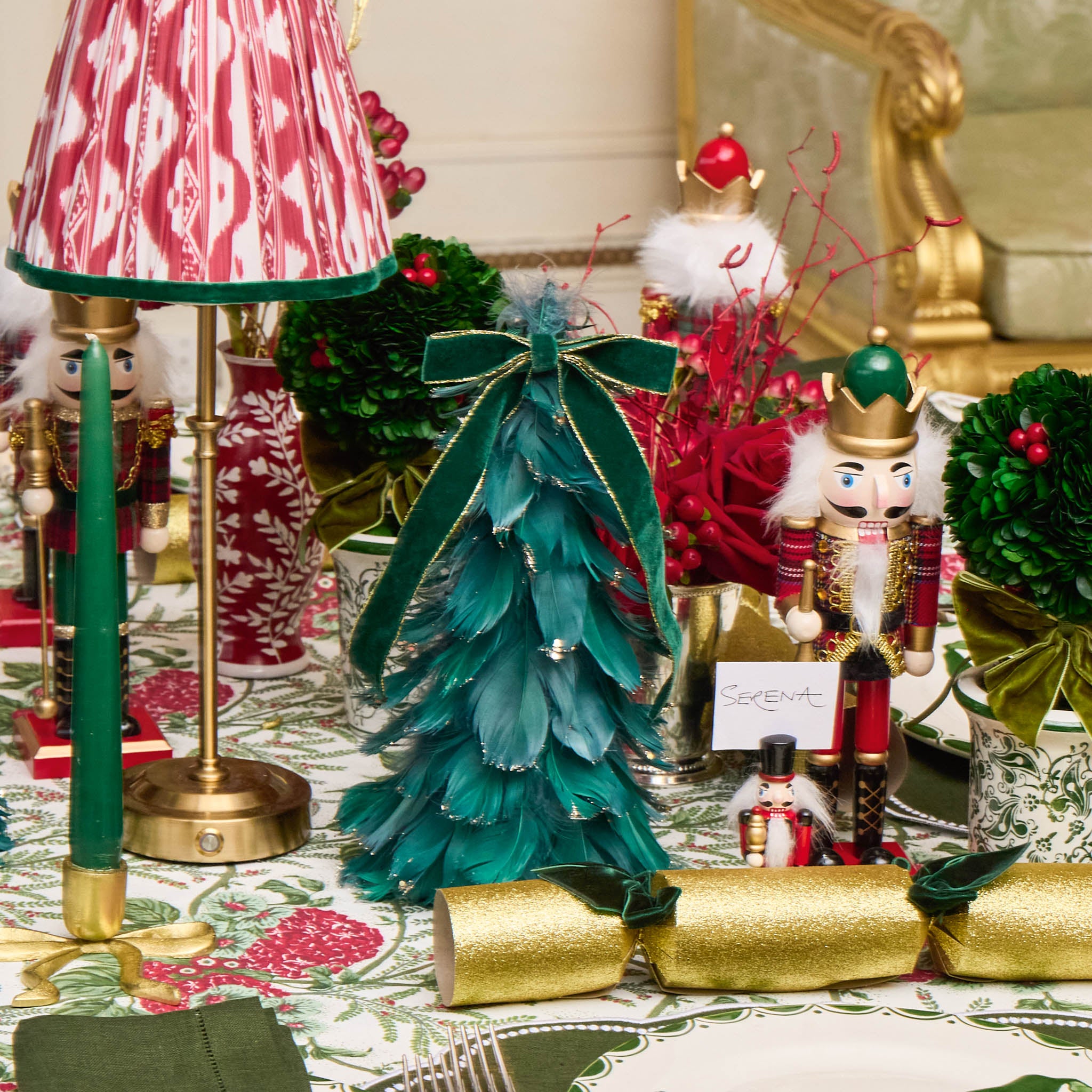 Forest Green Feather Tree Family