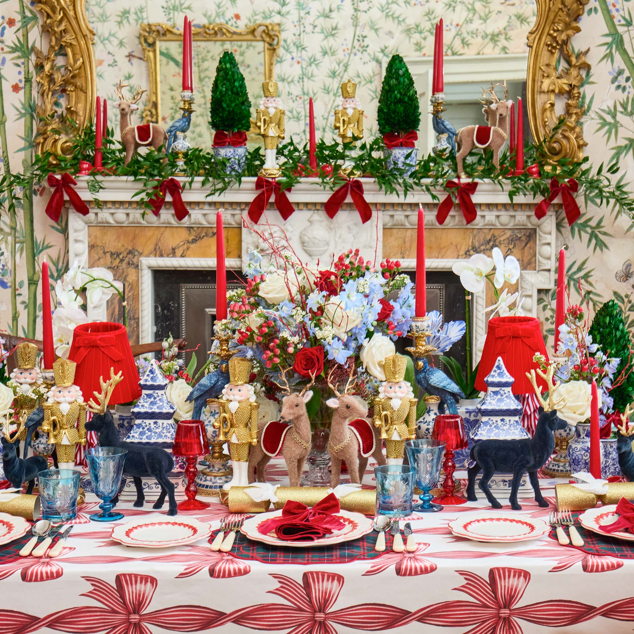 The Merry Noël Decoration Set