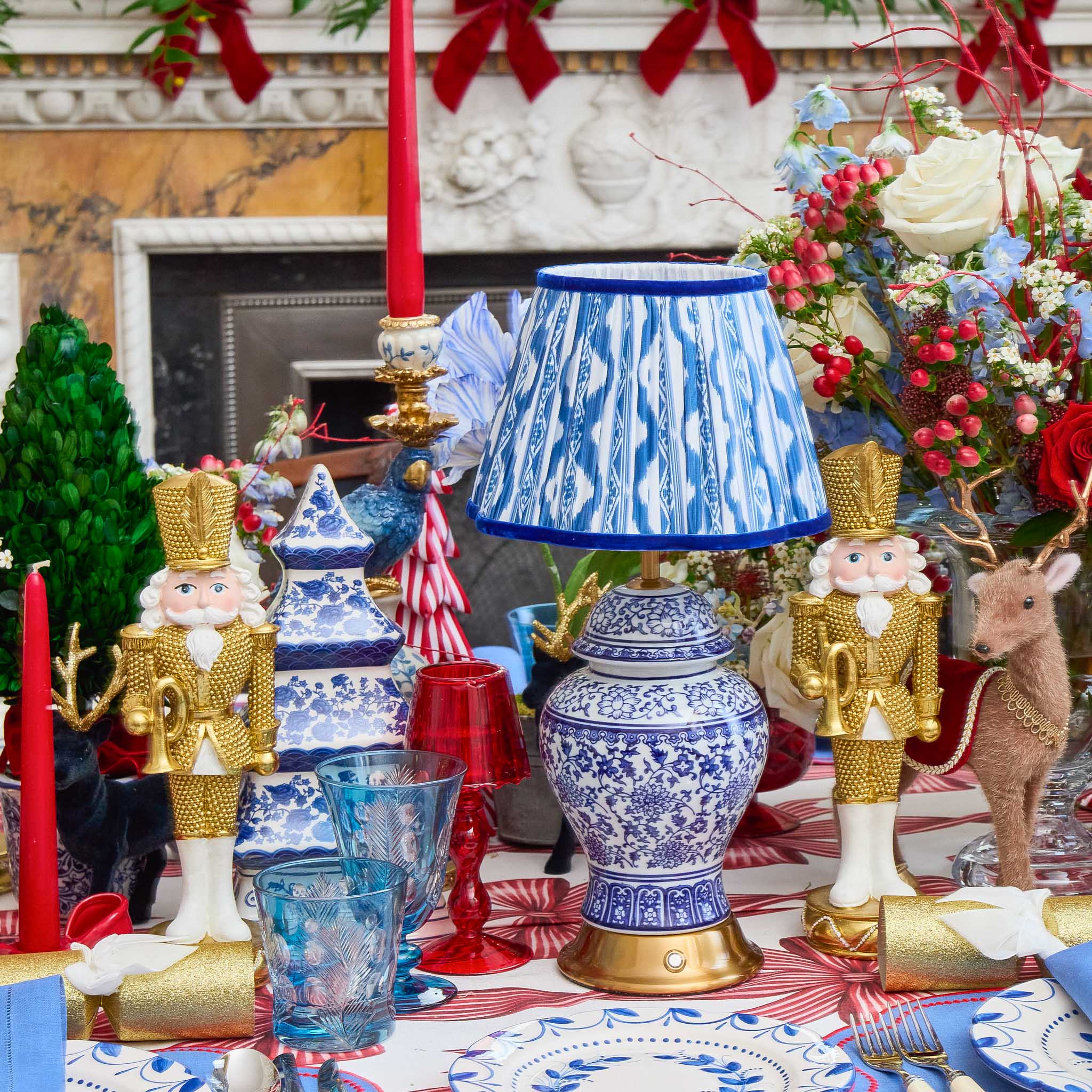 Chinoiserie Rechargeable Lamp & Cobalt Ikat Shade (22cm)