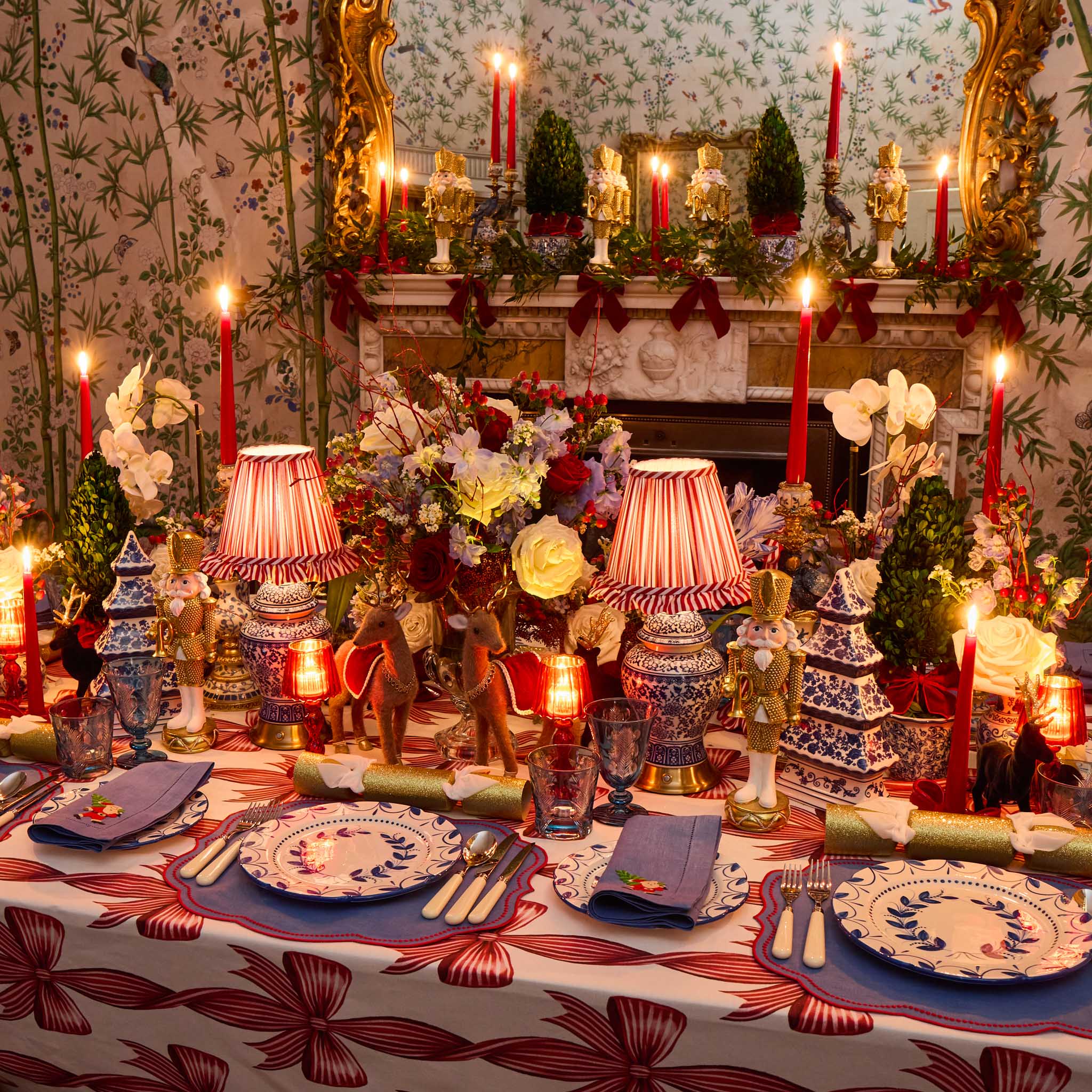 The Merry Noël Decoration Set