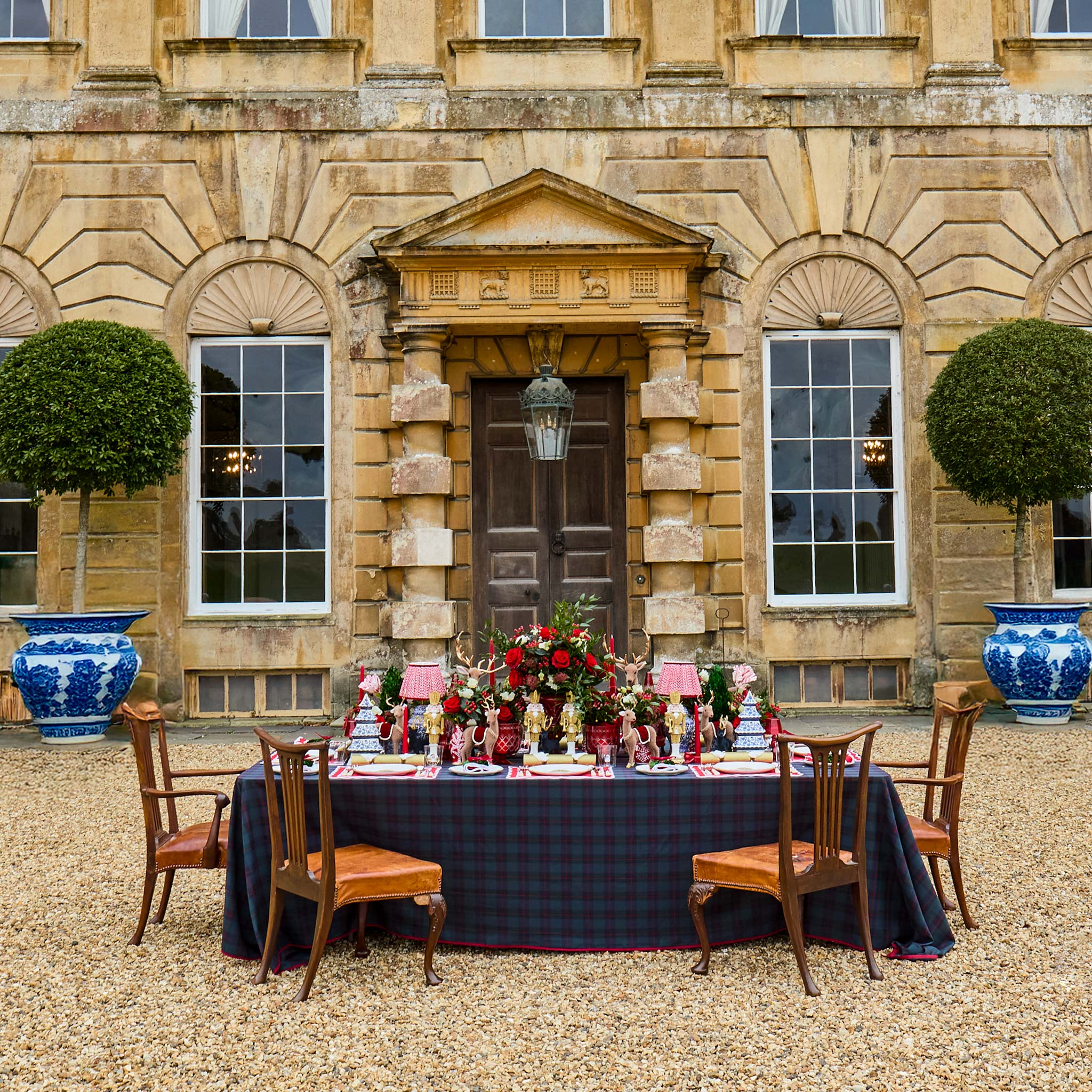 Mrs. Alice Christmas Tree Starter Plate (Set of 4)