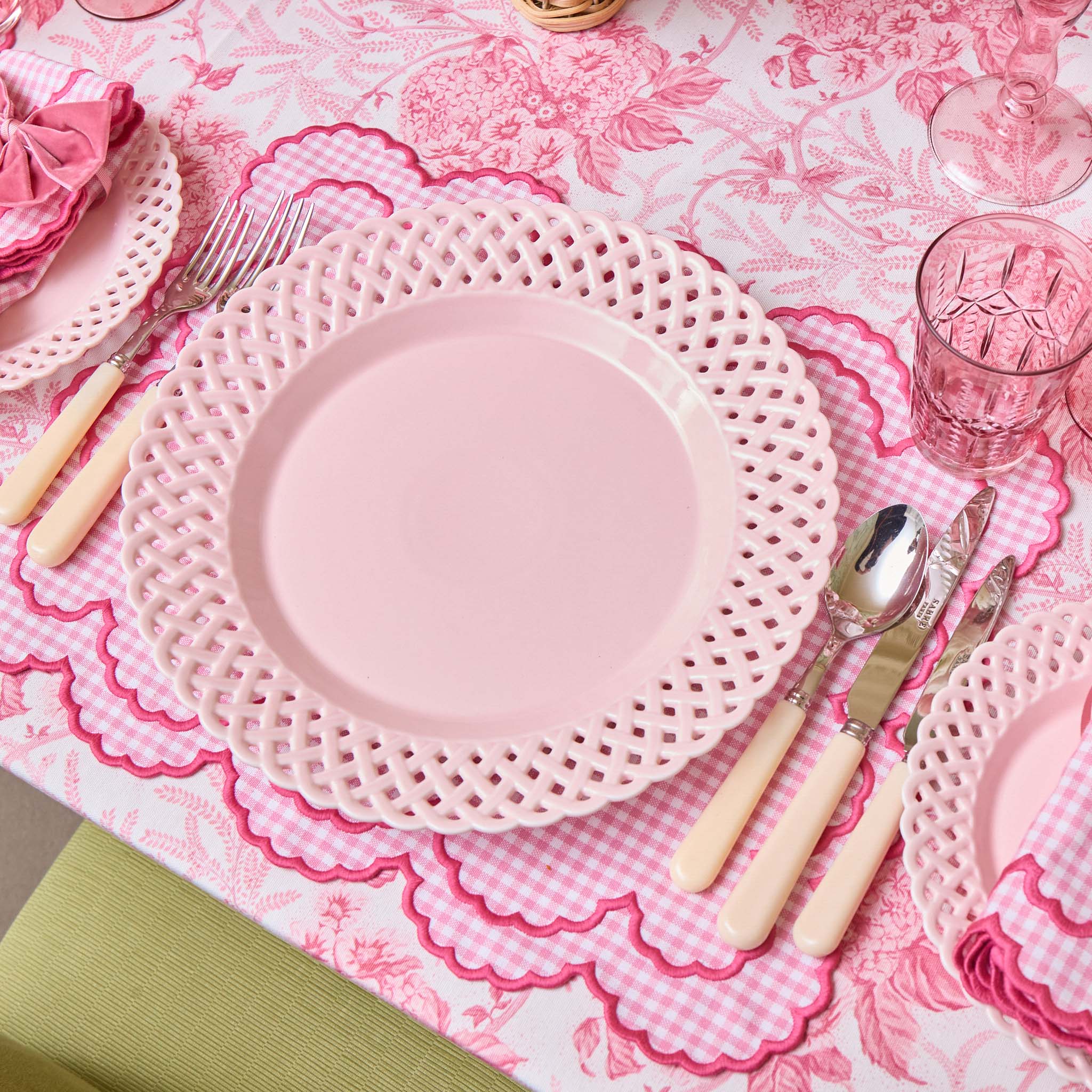 Charlotte Pink Gingham Placemats (Set of 4)