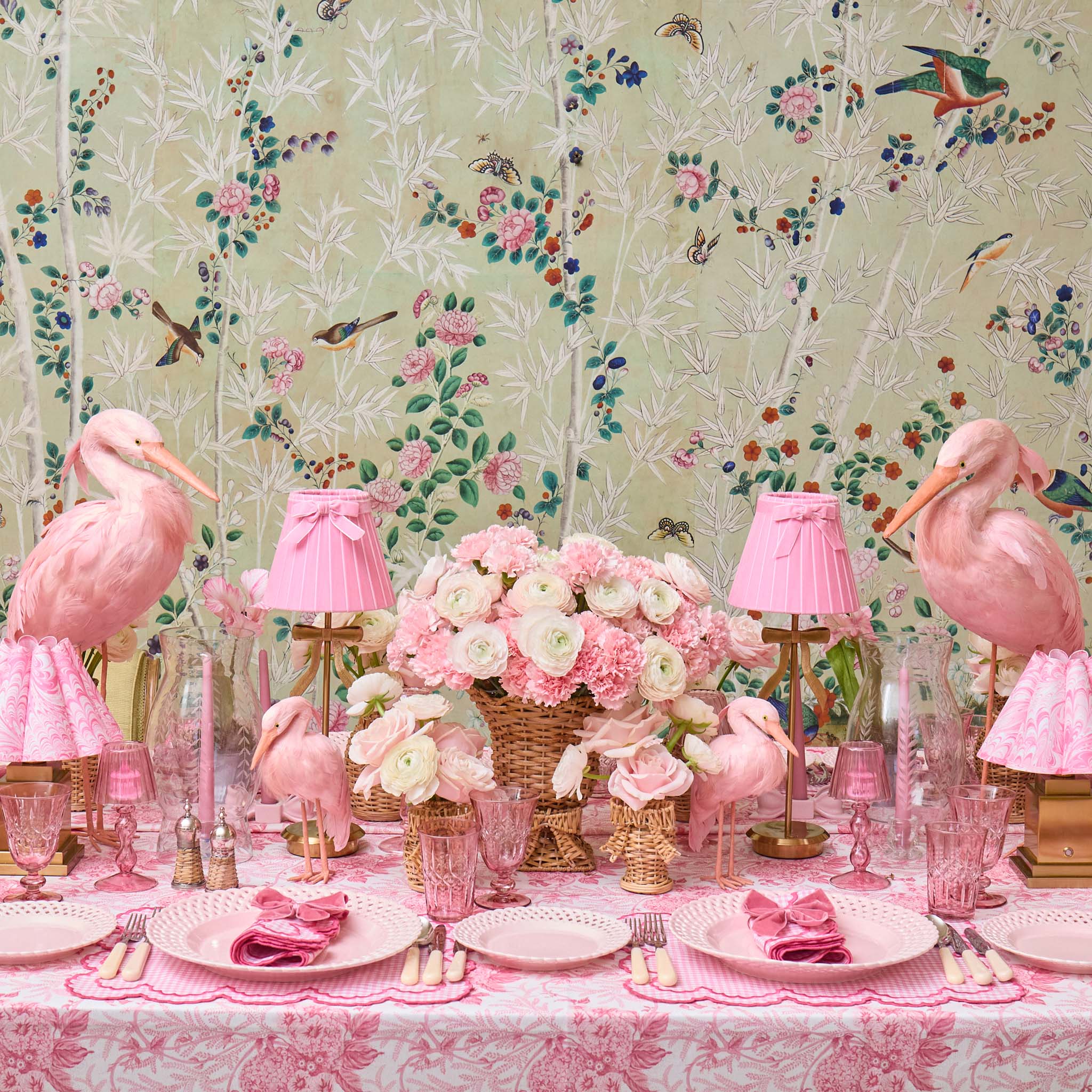 Marilyn Bow Rechargeable Lamp with Pink Velvet Bow Shade (18cm)