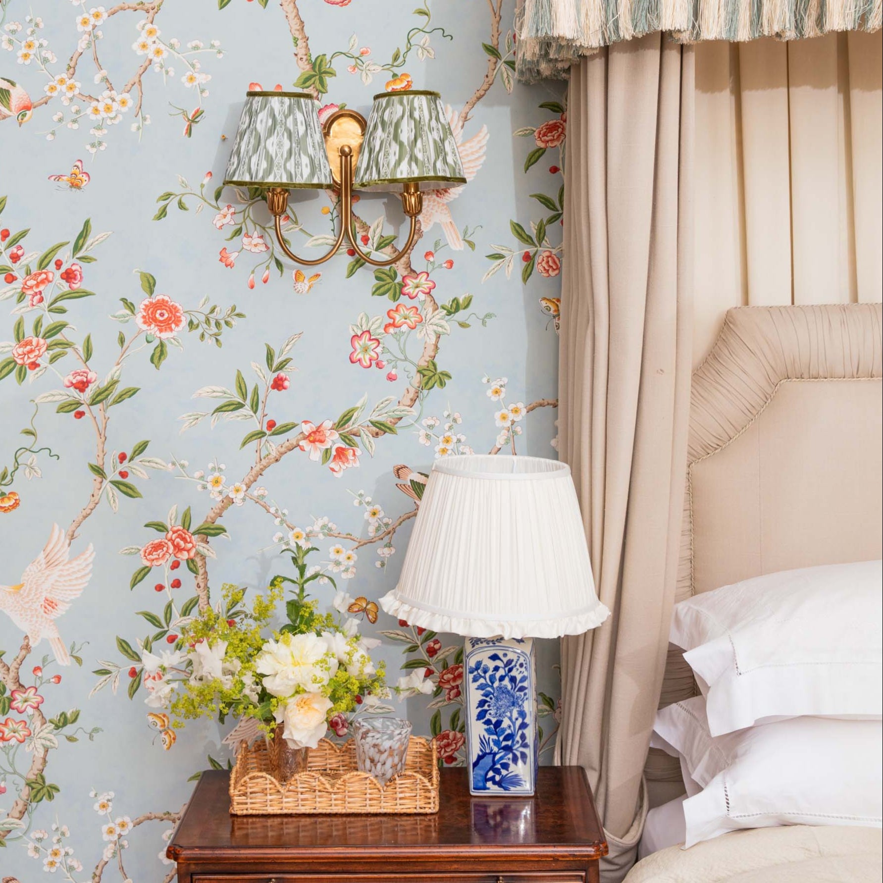 Quatrefoil Rechargeable Double Wall Light with Olive Ikat Shades (18cm)