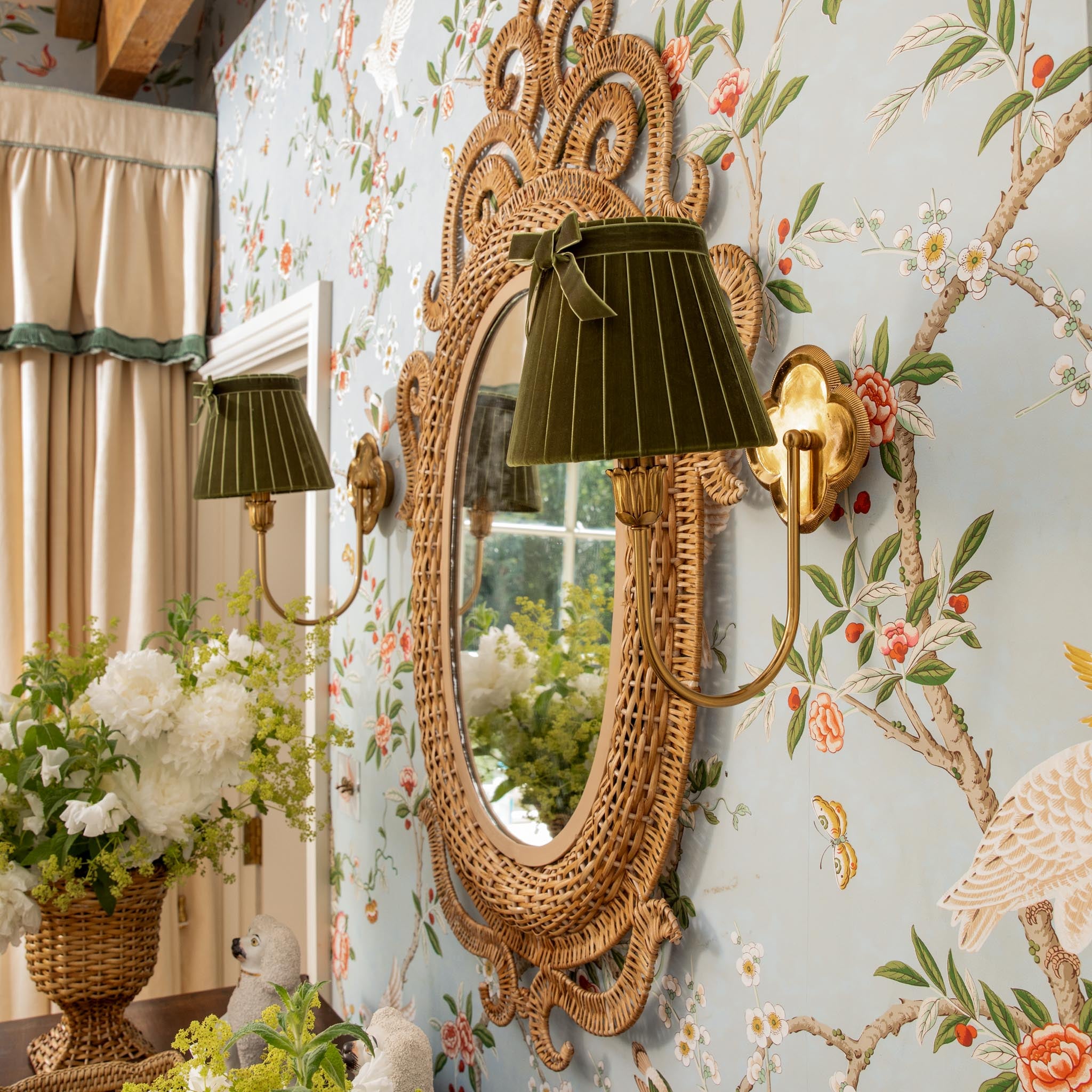 Medium Oval Grand Rattan Mirror