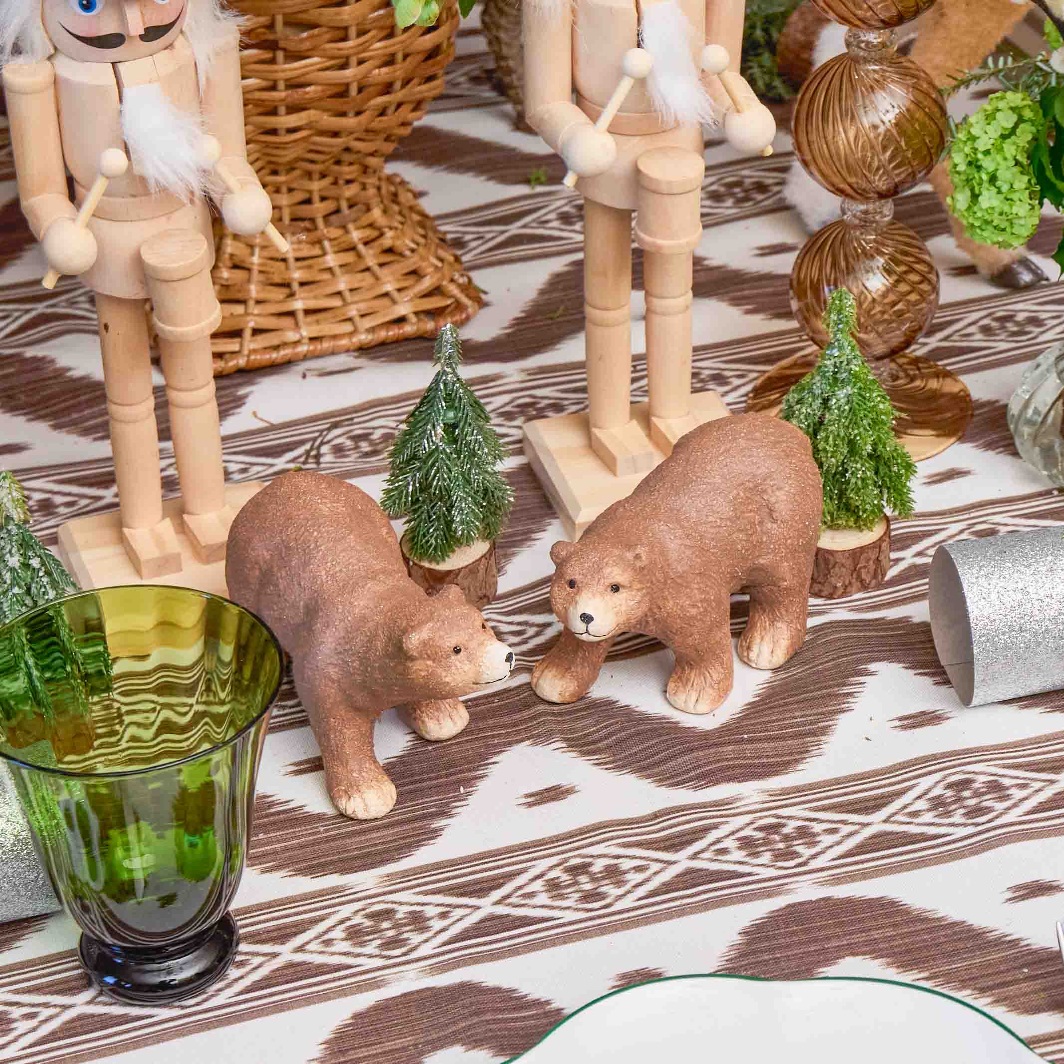 Woodland Brown Bear Family