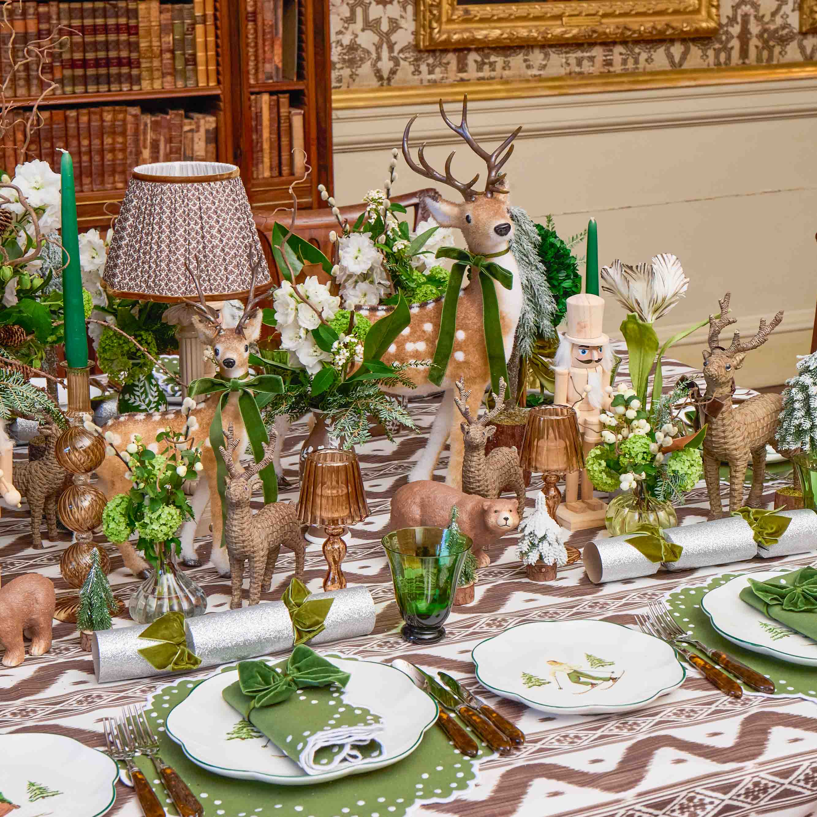 Woodland Brown Bear Family