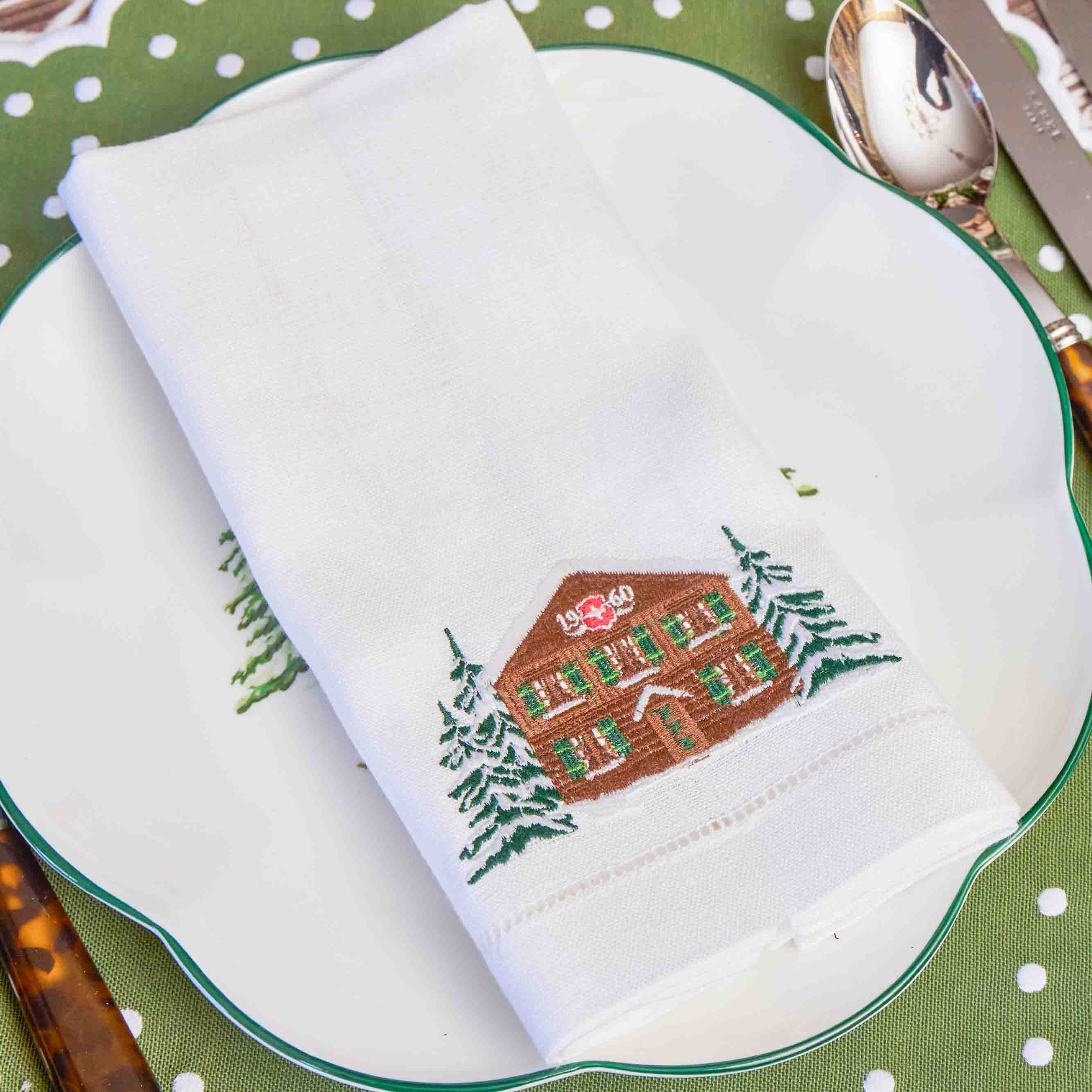 Alpine Chalet White Linen Napkins (Set of 4)