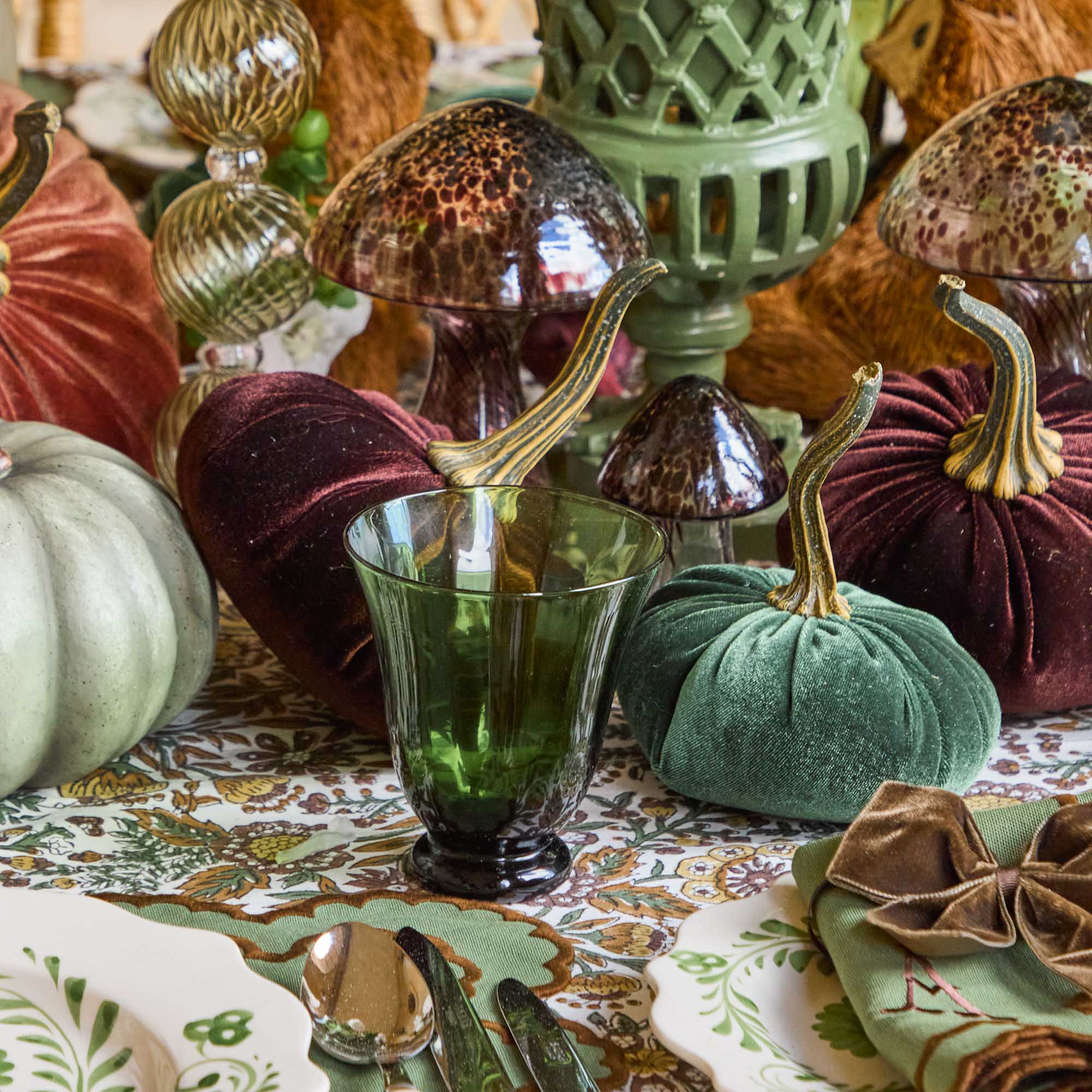 Moss Green Tulip Glasses (Set of 4)