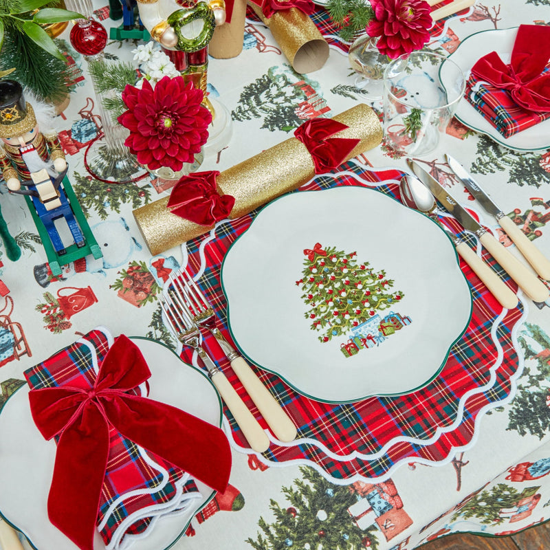 Make each holiday meal a celebration of festive charm with the Mrs. Alice Christmas Tree Dinner Plate, a perfect choice to create a cozy and inviting Christmas dining atmosphere.