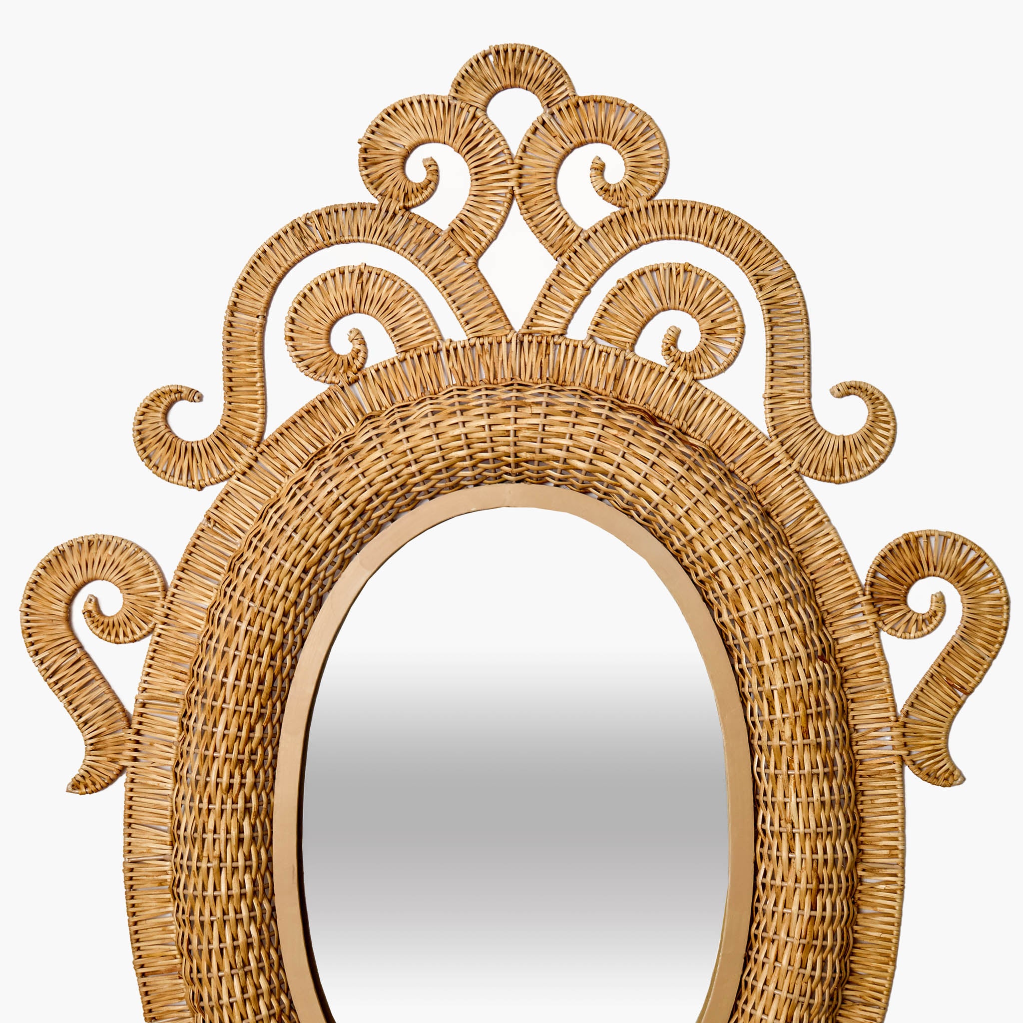 Medium Oval Grand Rattan Mirror