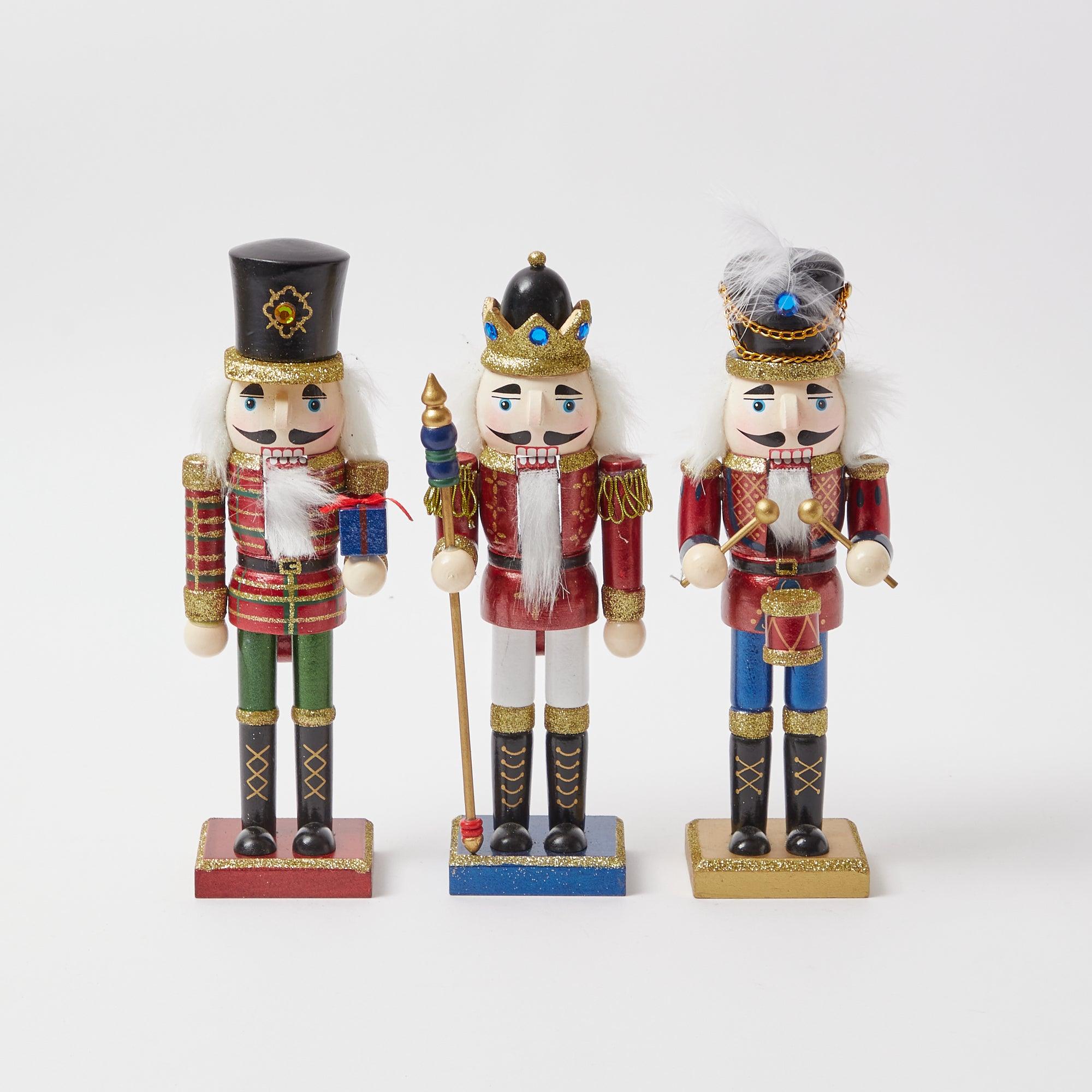 Merry Highlands Nutcracker Trio - Mrs. Alice