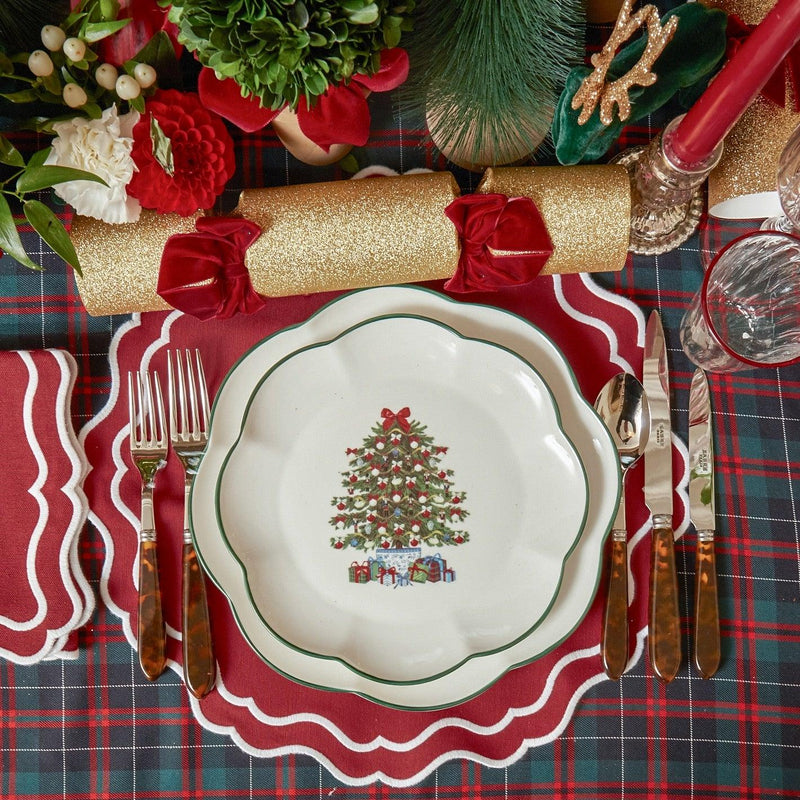Enhance your holiday feasts with the warm and inviting presence of the Mrs. Alice Christmas Tree Starter Plate Set, designed to bring a touch of tradition and elegance to your Christmas dinners.