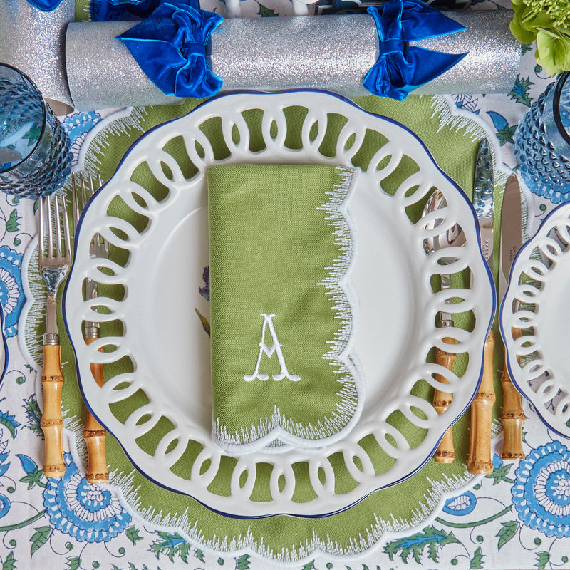 Apple Green Isabella Napkins (Set of 4) – a colorful and contemporary choice for your dining decor.