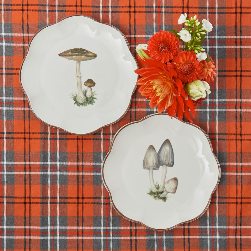 Crafted with attention to detail, these brown Scalloped Mushroom Starter Plates add a touch of luxury to your dining experience (Set of 24).