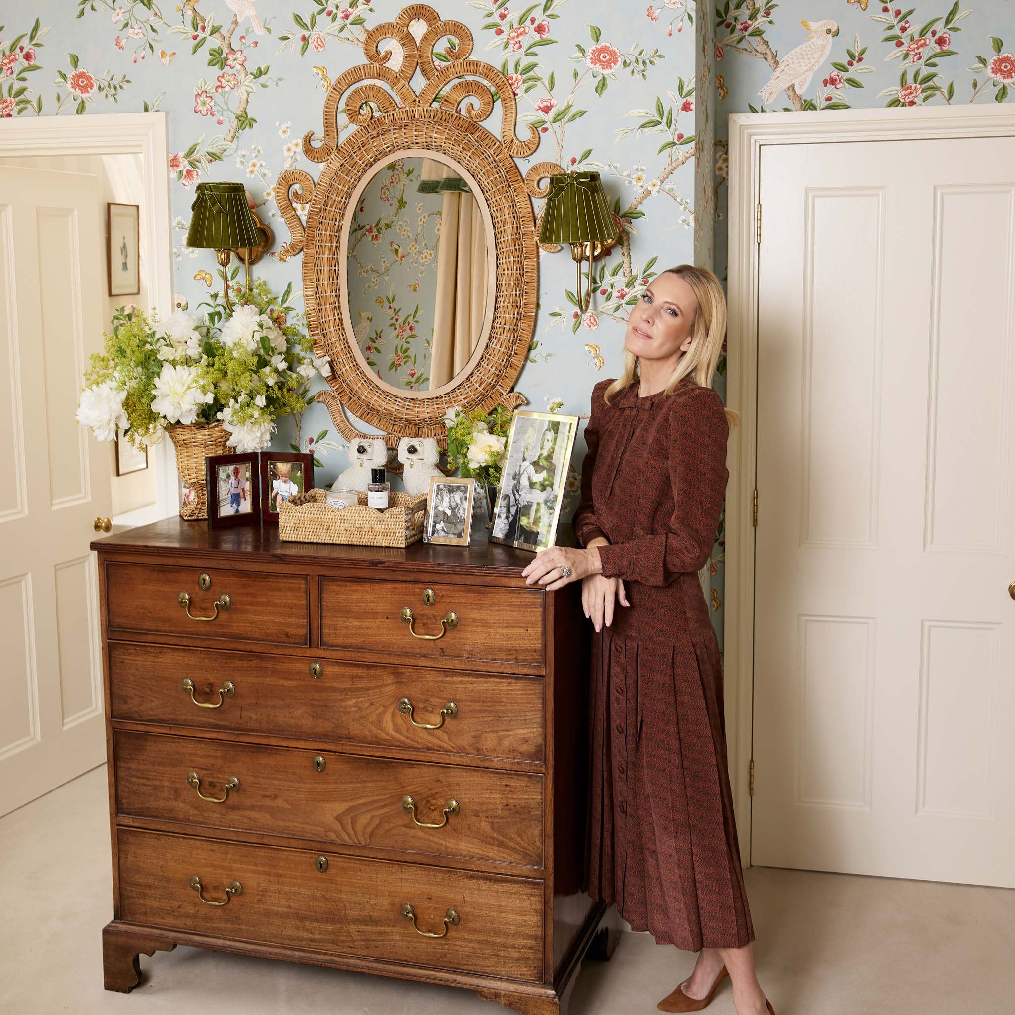 Medium Oval Grand Rattan Mirror