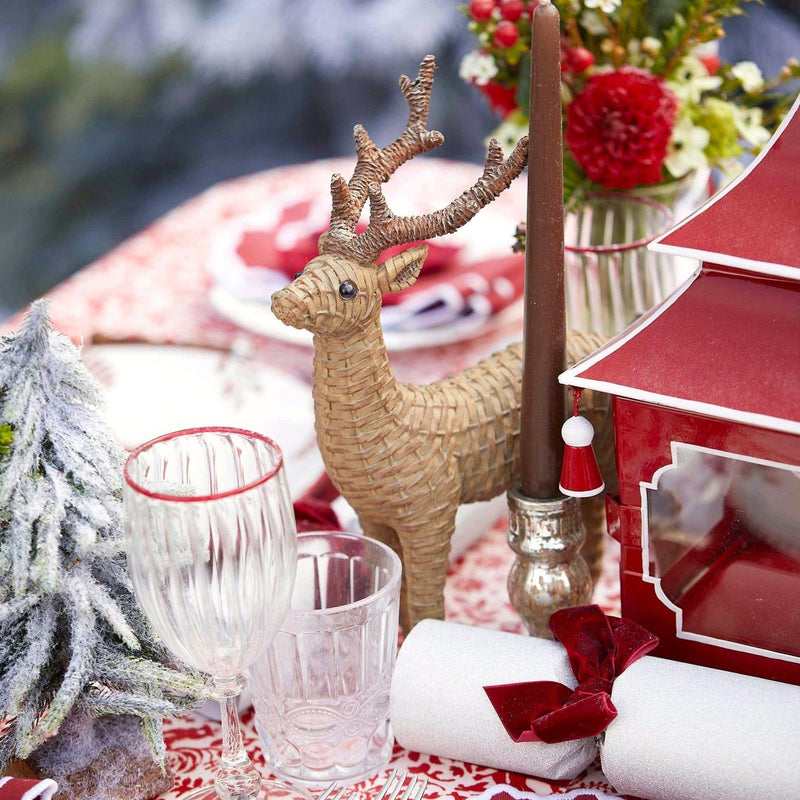 Make every holiday special with the Pair of Rattan Reindeer - a delightful addition to your holiday decor.