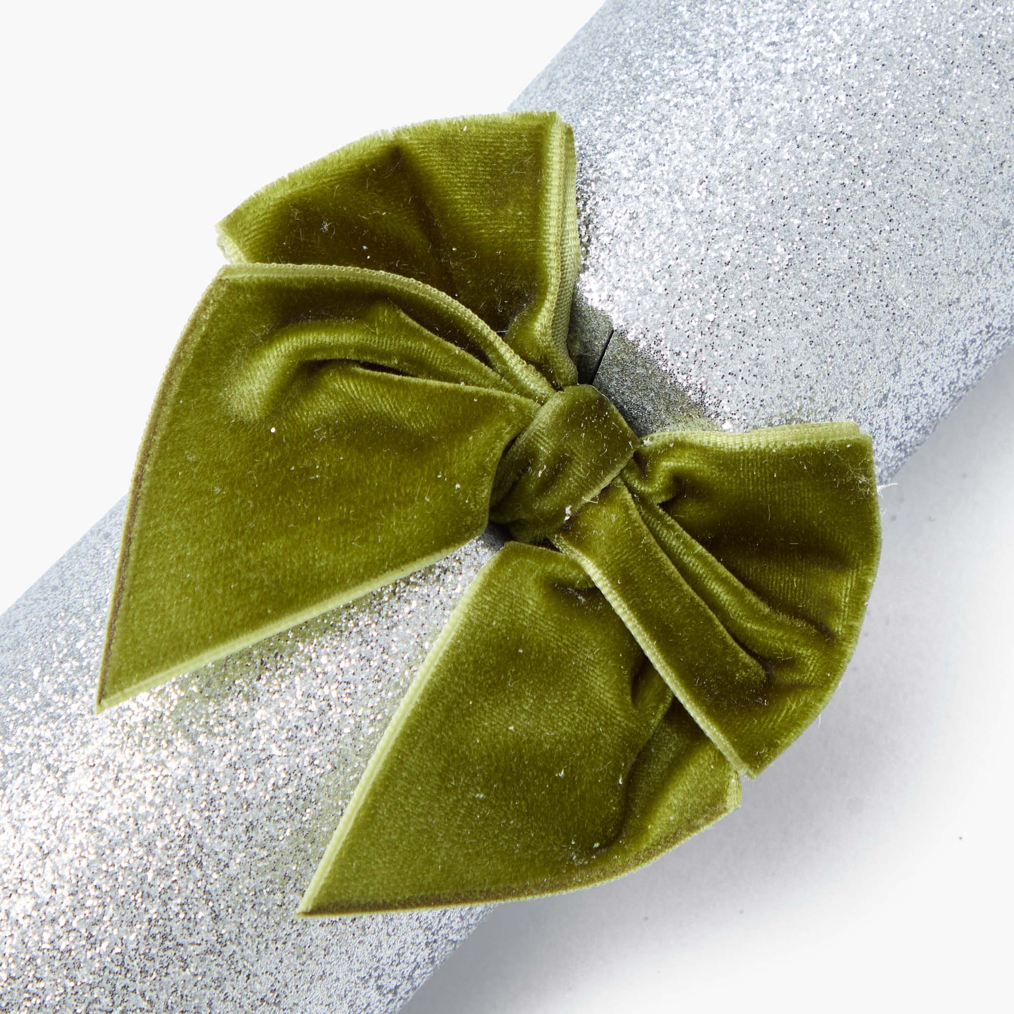 Silver Glitter Crackers with Green Velvet Bow (Box of 6)
