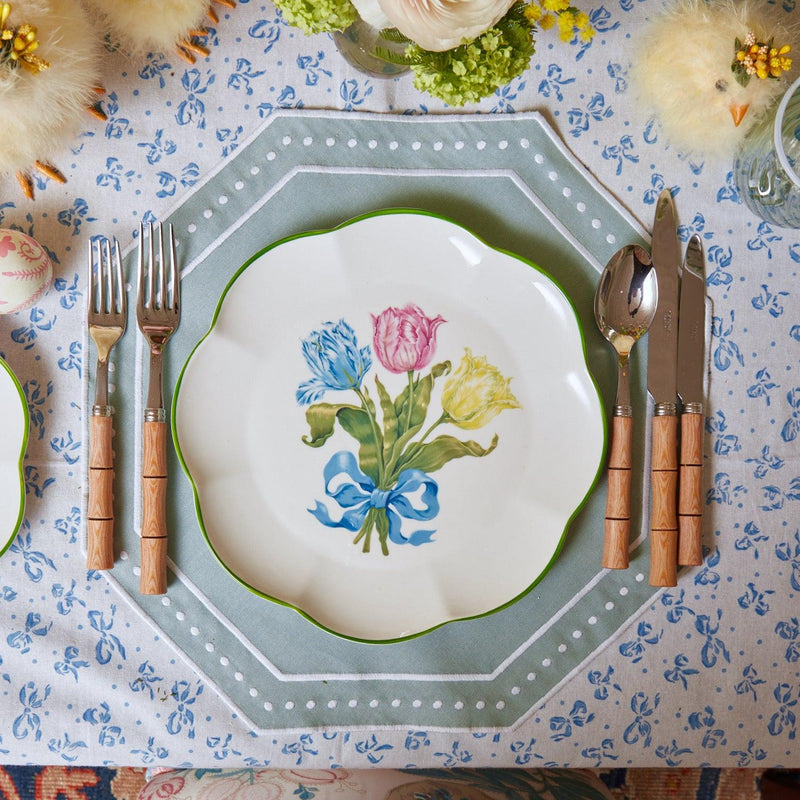 Tulip Dinner Plate - Mrs. Alice