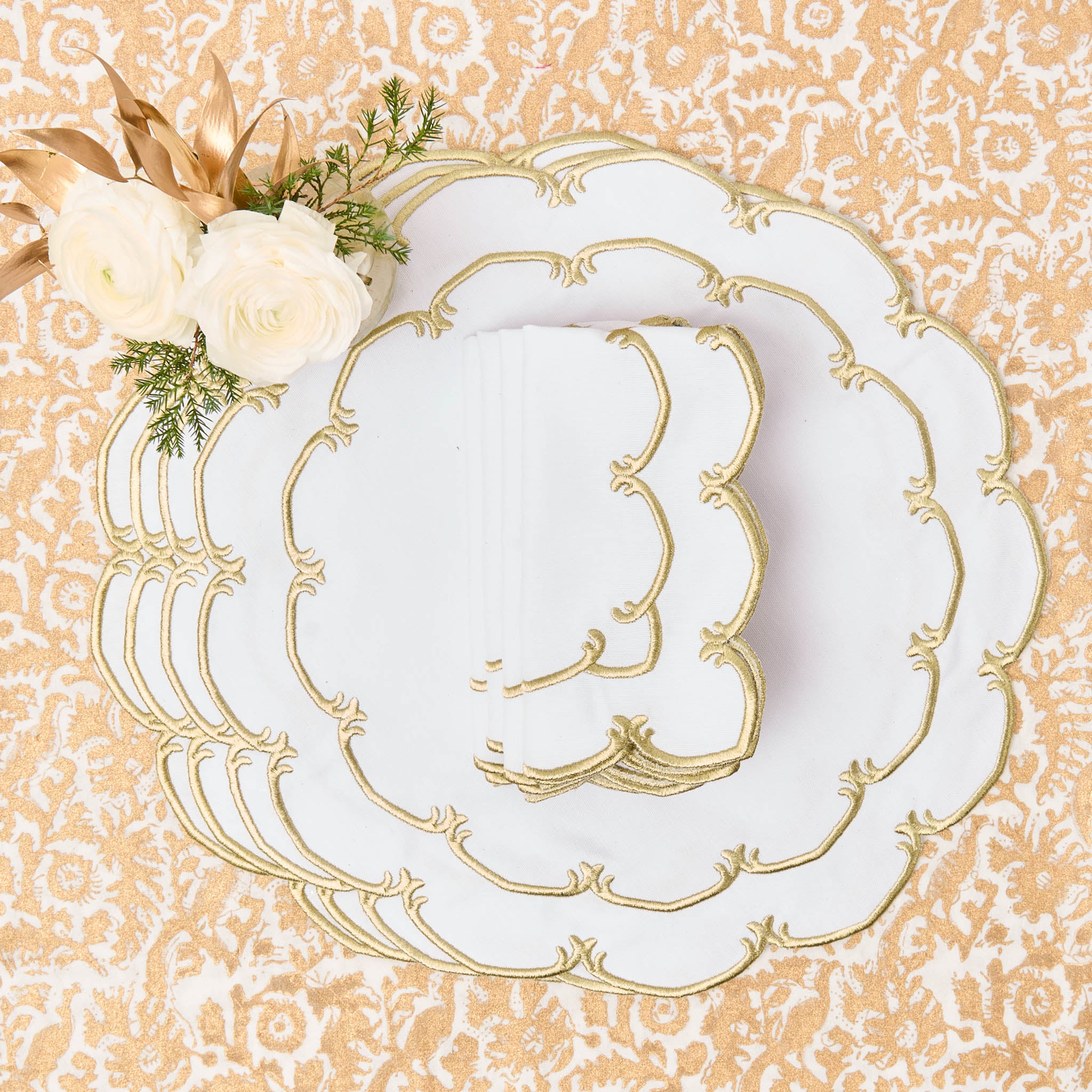Amanda White & Gold Placemats (Set of 4)