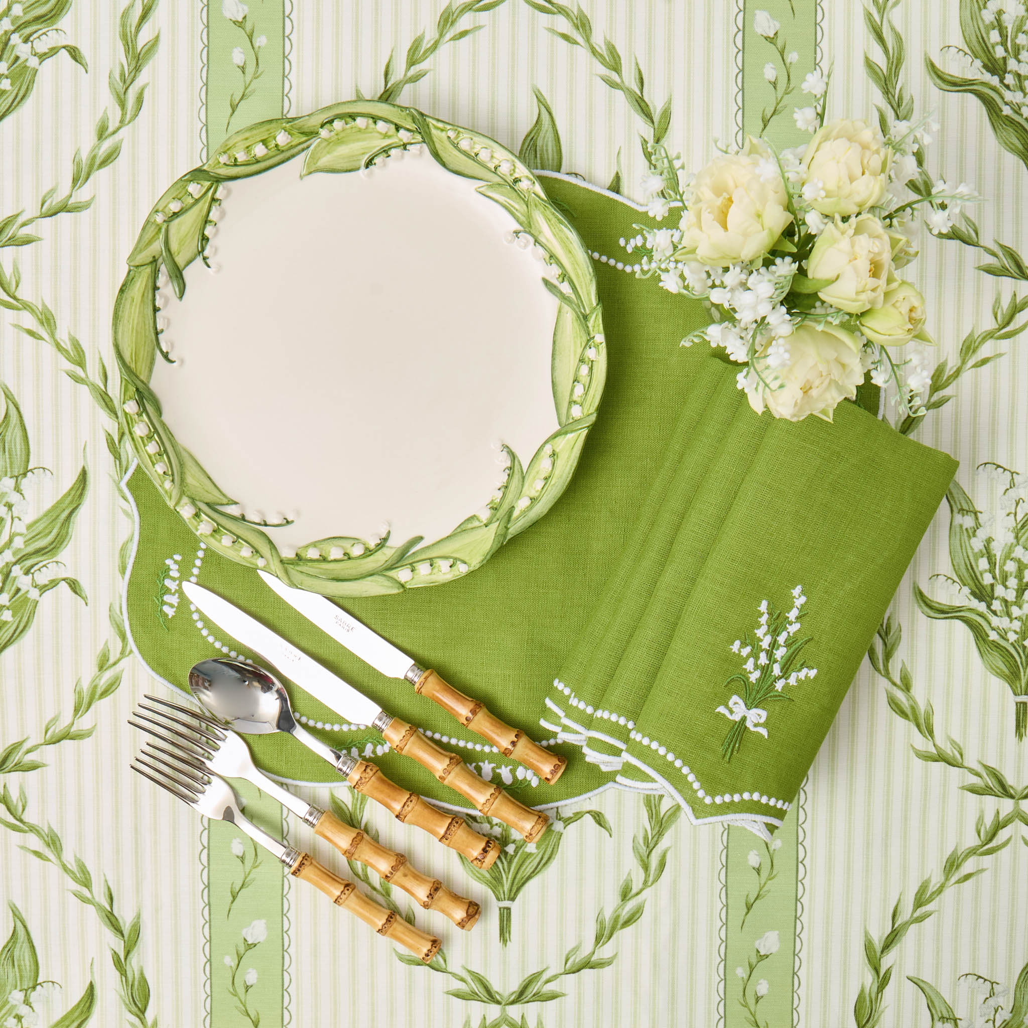 Lily of the Valley Dinner & Starter Plates (Set of 4)