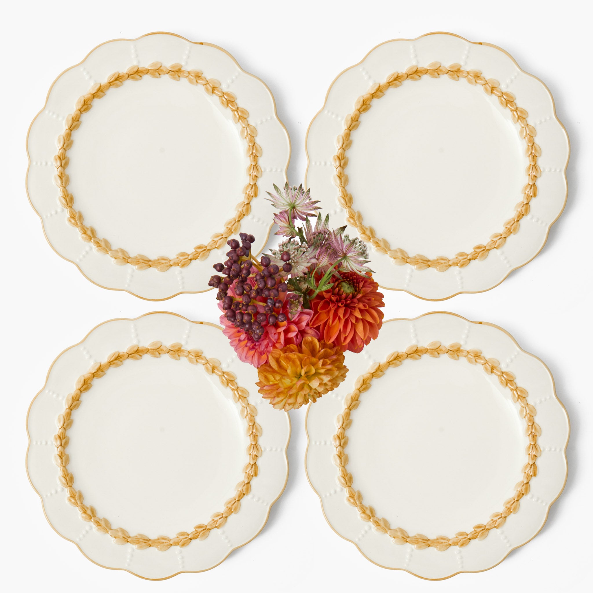 Putty Laurel Dinner Plates (Set of 4)