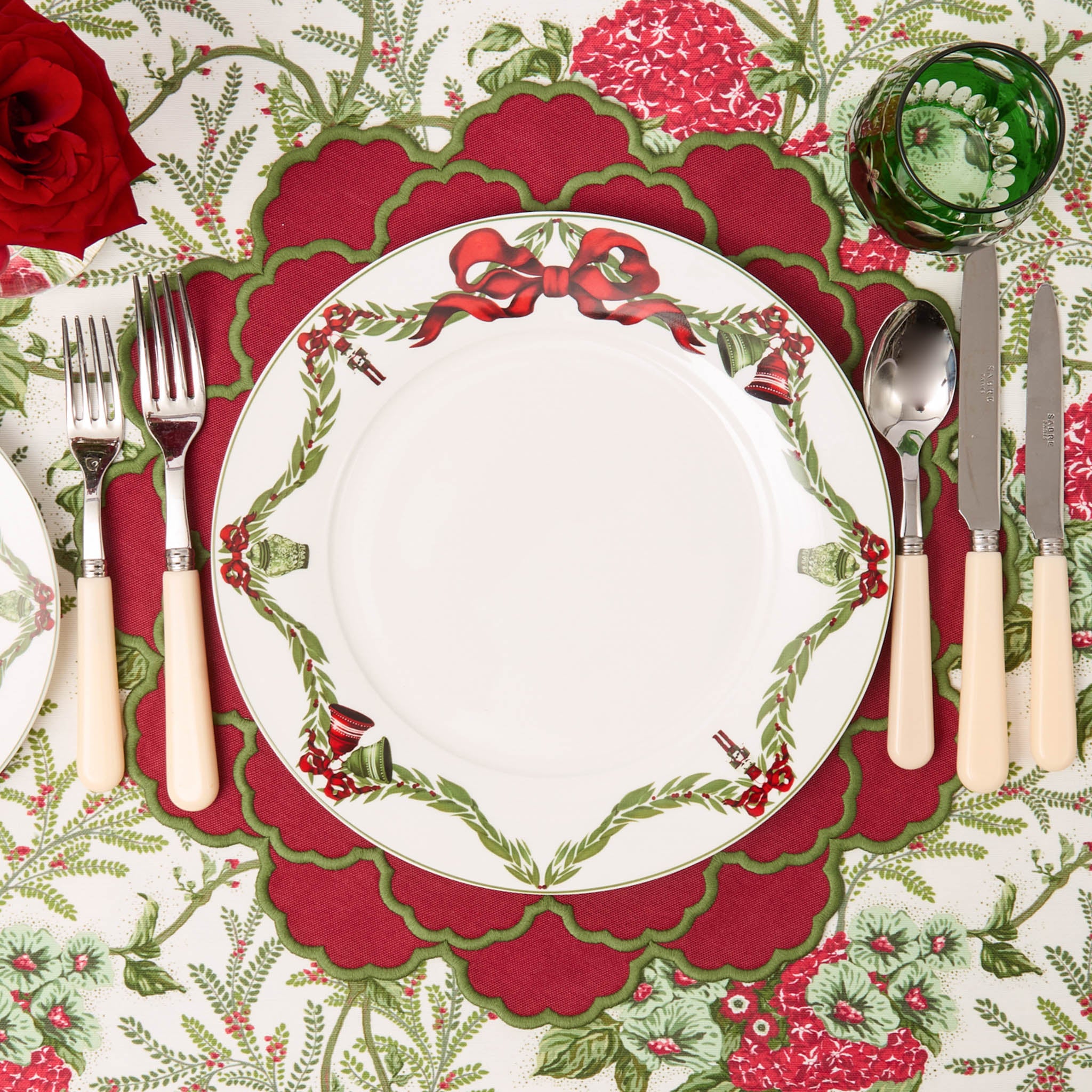 Christmas Garland Dinner Plate (Set of 4)