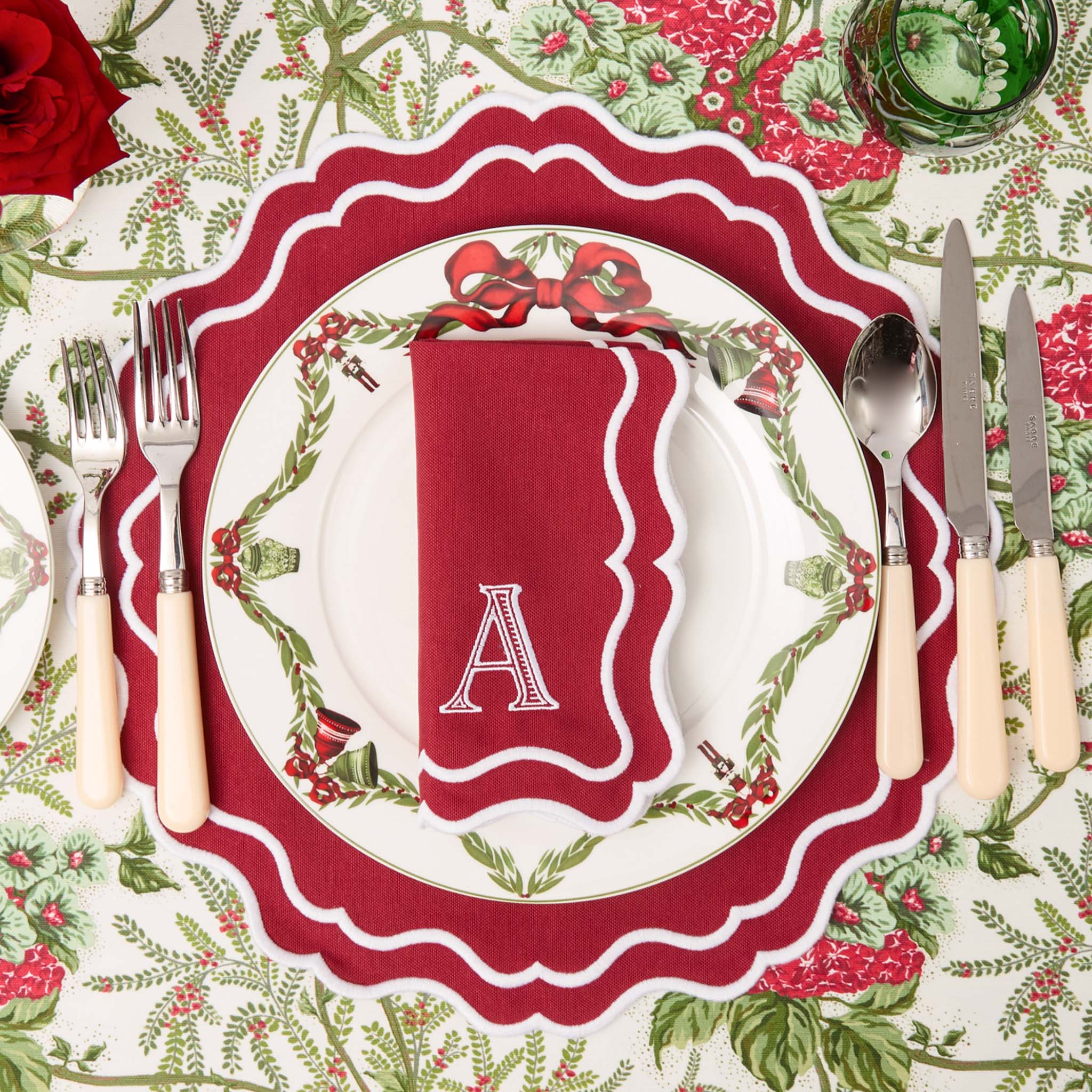 Christmas Garland Starter Plate