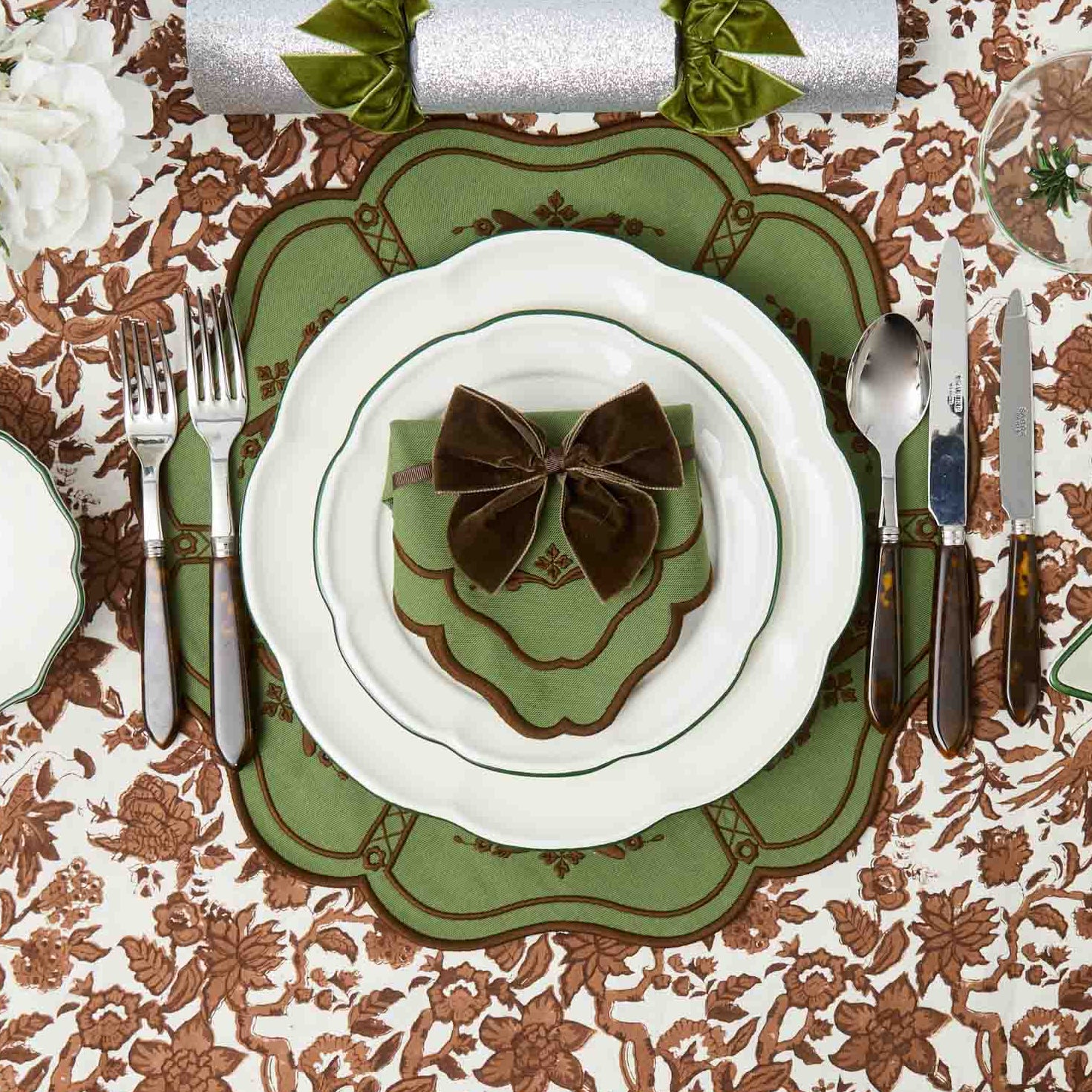 Doris Green & Chocolate Placemats & Napkins (Set of 4)