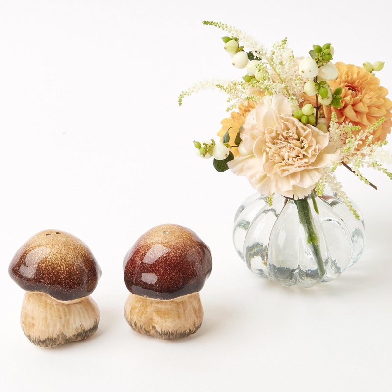 With their durable construction, the Porcini Mushroom Salt & Pepper Shakers promise longevity and resilience.